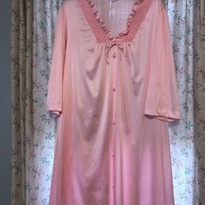 JC Penny Misses Size L Pink Nylon Sleepwear